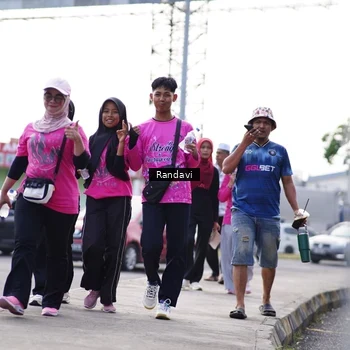 Runner Photo 8822201