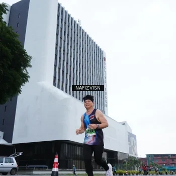 Runner Photo 8822218