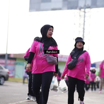 Runner Photo 8822222