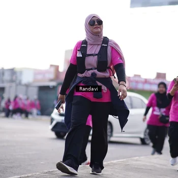 Runner Photo 8822224