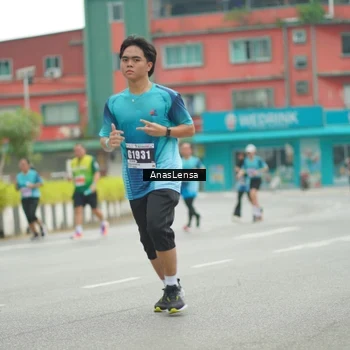 Runner Photo 8822228