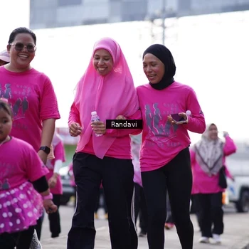 Runner Photo 8822249