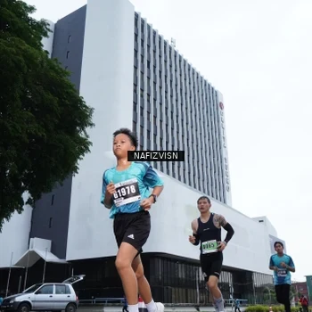 Runner Photo 8822262