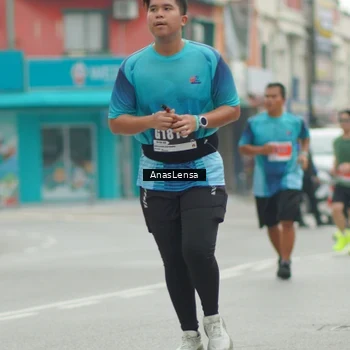 Runner Photo 8822282