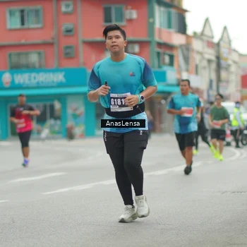 Runner Photo 8822289
