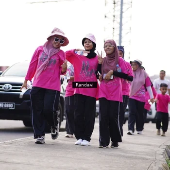 Runner Photo 8822292