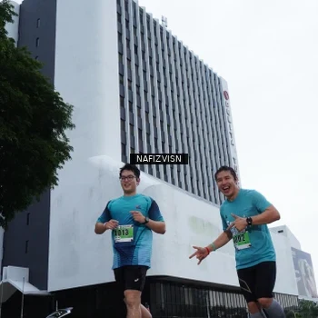 Runner Photo 8822352