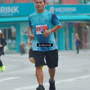 Runner Photo 8822355