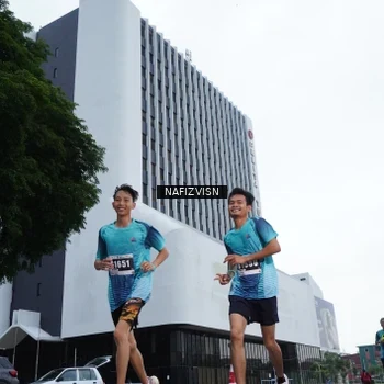 Runner Photo 8822382