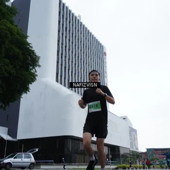 Runner Photo 8822405