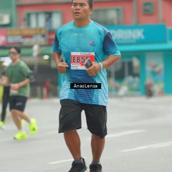 Runner Photo 8822407