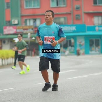 Runner Photo 8822412