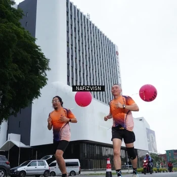 Runner Photo 8822421