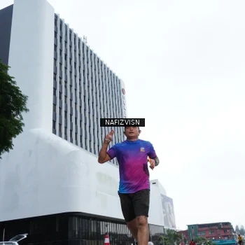 Runner Photo 8822428