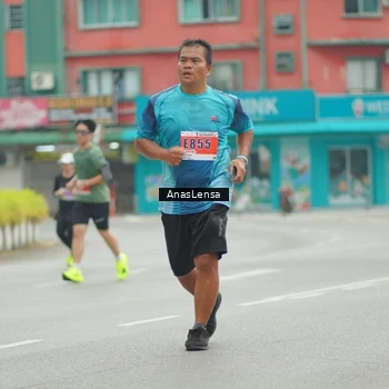 Runner Photo 8822444