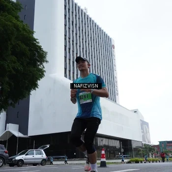 Runner Photo 8822451