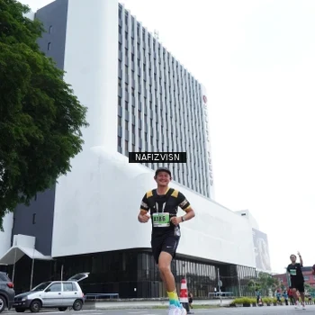 Runner Photo 8822457