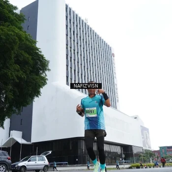 Runner Photo 8822478
