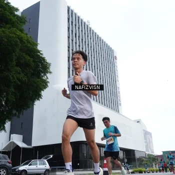 Runner Photo 8822489