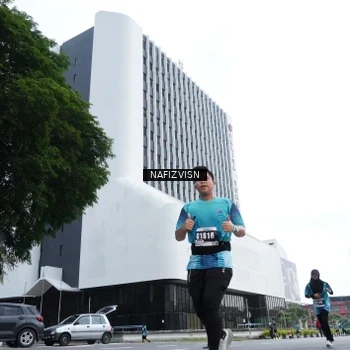 Runner Photo 8822515