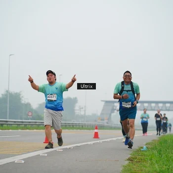 Runner Photo 8822516