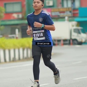 Runner Photo 8822643