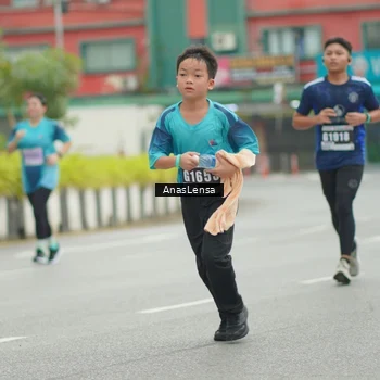 Runner Photo 8822651