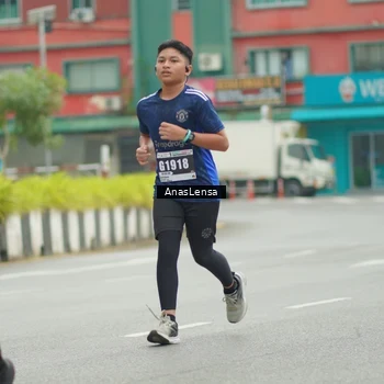 Runner Photo 8822654