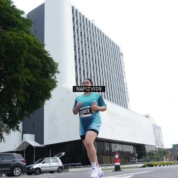 Runner Photo 8822658