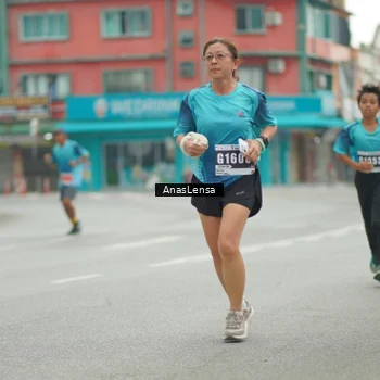 Runner Photo 8822737