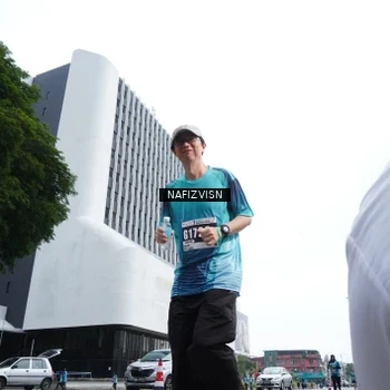 Runner Photo 8822750