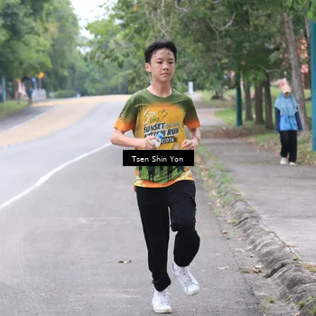 Runner Photo 8822768