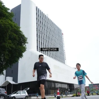 Runner Photo 8822786