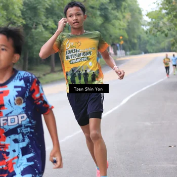 Runner Photo 8822794