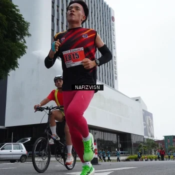 Runner Photo 8822825