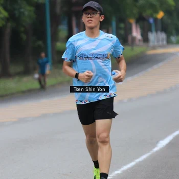 Runner Photo 8822845