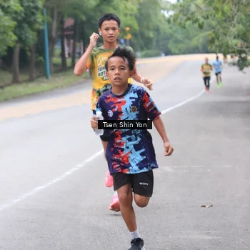 Runner Photo 8822850