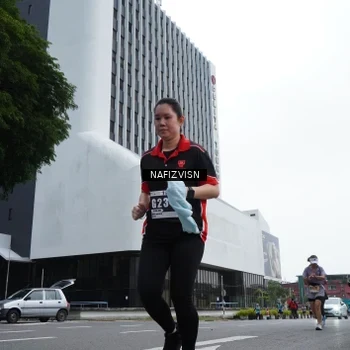 Runner Photo 8822868