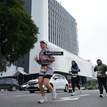 Runner Photo 8822877