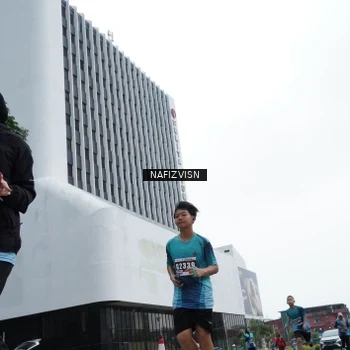 Runner Photo 8822900