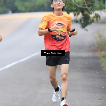Runner Photo 8822914