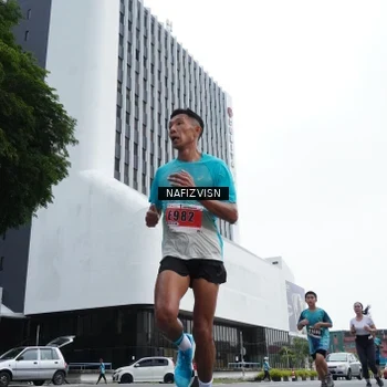 Runner Photo 8822926