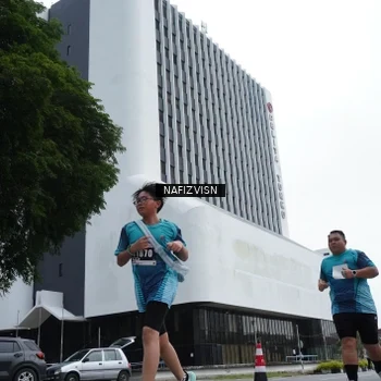 Runner Photo 8822947