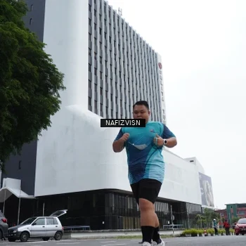 Runner Photo 8822955