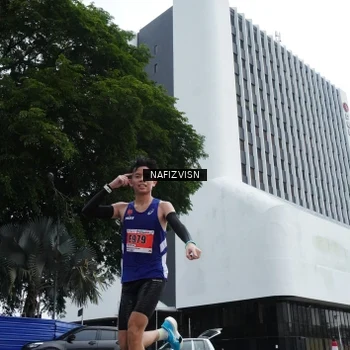 Runner Photo 8822981