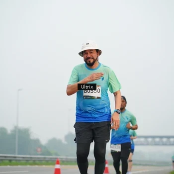 Runner Photo 8823004