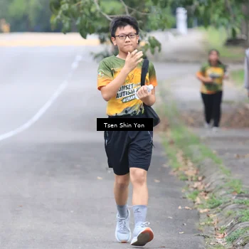Runner Photo 8823031