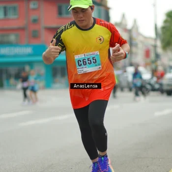 Runner Photo 8823038