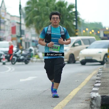 Runner Photo 8823040