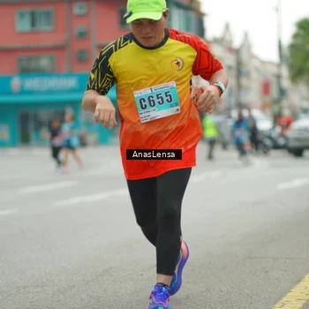 Runner Photo 8823043